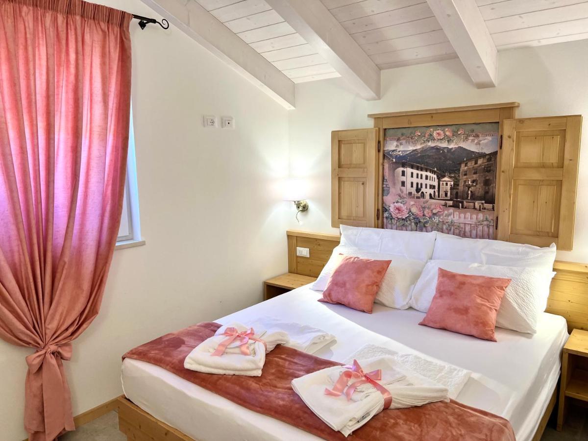 La Finestra Sul Giardino - B&B Cavedine Exterior photo